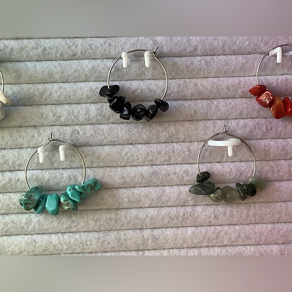 Natural Stone Wine Glass Charm - Picture 2 of 5